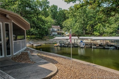Don't miss this beautiful 3 bedroom, 2 bath waterfront home - photo 31