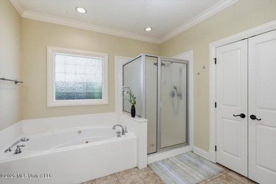 Located directly on the water in Lake Caroline, this beautifully - photo 32