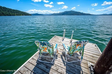 Situated within the serene waterfront community of The Cottages - photo 4