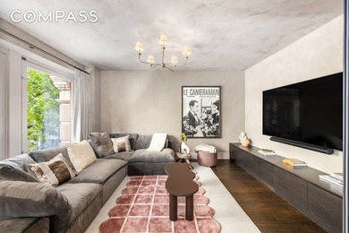 A Sophisticated SoHo Loft with Iconic Views This brilliantly - photo 9