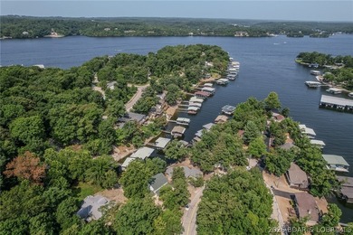 Don't miss this beautiful 3 bedroom, 2 bath waterfront home - photo 40