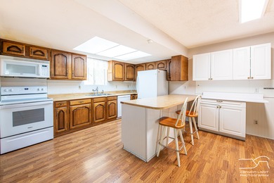 New Year! New Price!! Just 20 miles from Zion National Park! A