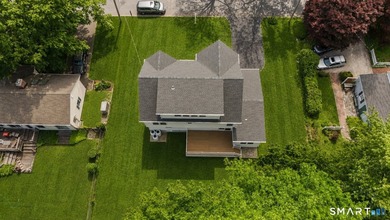 Experience exceptional contemporary design and detail in this - photo 3