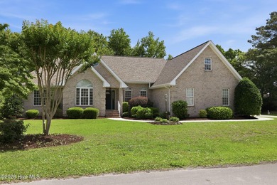 One story brick ranch with spilt floor plan. Enter into a foyer - photo 3