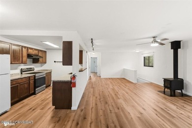 This Condo has it all! The Seller spared no expense when - photo 1
