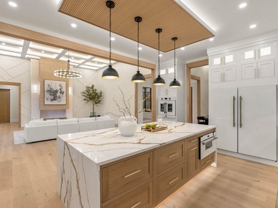 A Masterpiece in the exclusive North Harbour enclave on Lake - photo 15