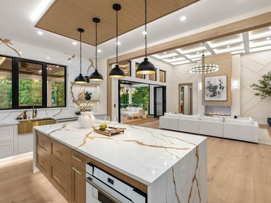 A Masterpiece in the exclusive North Harbour enclave on Lake - photo 16