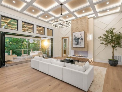 A Masterpiece in the exclusive North Harbour enclave on Lake - photo 18