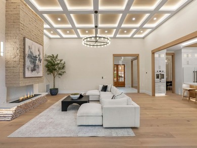 A Masterpiece in the exclusive North Harbour enclave on Lake - photo 21