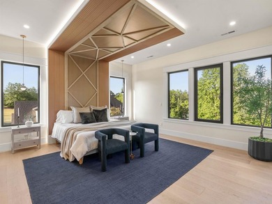 A Masterpiece in the exclusive North Harbour enclave on Lake - photo 25
