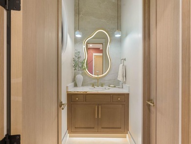A Masterpiece in the exclusive North Harbour enclave on Lake - photo 36