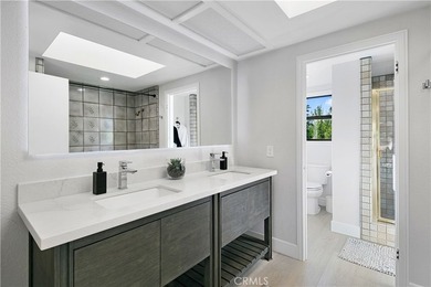 30310 White Wake - photo 37