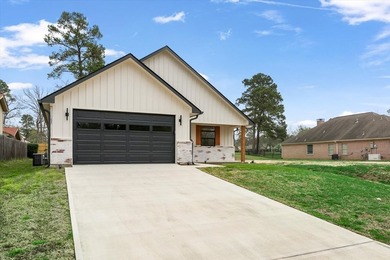 Offered at $16,000 below appraisal! If quality and style are - photo 44