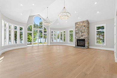 Set on a private peninsula with 600 feet of waterfront, this - photo 9