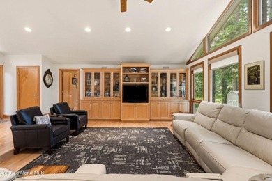 GOLF COURSE LIVING ON THE 5TH FAIRWAY AT AVONDALE. Beautifully - photo 9