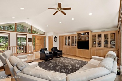 GOLF COURSE LIVING ON THE 5TH FAIRWAY AT AVONDALE. Beautifully - photo 10