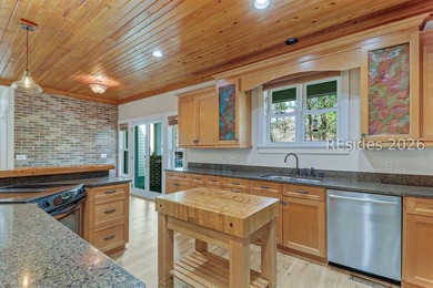 Arguably one of the most coveted estates in Rose Dhu Creek - photo 23