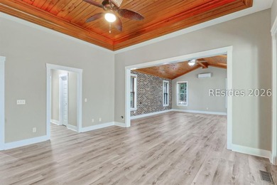 Arguably one of the most coveted estates in Rose Dhu Creek - photo 28