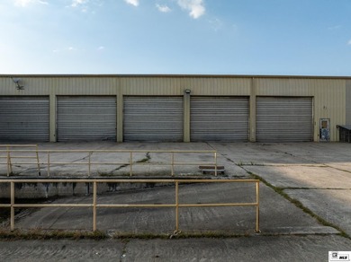 Large Warehouse located North of Delhi Louisiana located on - photo 29