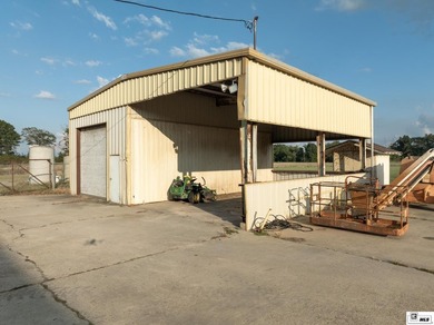 Large Warehouse located North of Delhi Louisiana located on - photo 30