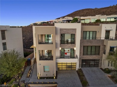 Experience elevated Las Vegas luxury living in the prestigious - photo 1