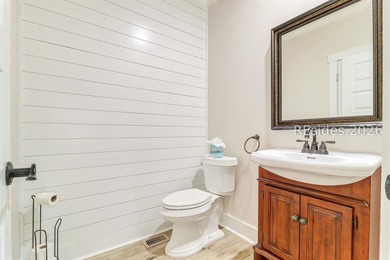 Arguably one of the most coveted estates in Rose Dhu Creek - photo 33