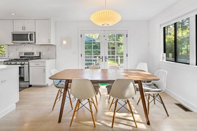 This nicely renovated home is located in Clearwater Beach, a - photo 5