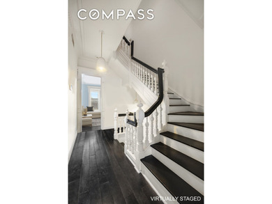 Imagine owning a Manhattan townhouse where you can wake up in a - photo 8