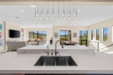 Experience elevated Las Vegas luxury living in the prestigious - photo 10