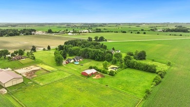 Rare opportunity to own a private 5.14-acre horse property in - photo 42
