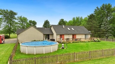 Rare opportunity to own a private 5.14-acre horse property in - photo 48