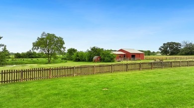 Rare opportunity to own a private 5.14-acre horse property in - photo 49