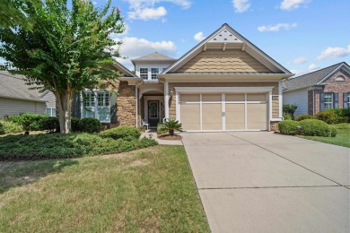 Beautiful large 3 bedroom, 2 bath Vernon Hill floor plan located - Lake Home For Sale in Greensboro, Georgia