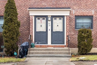 Rare and renovated, an opportunity to purchase this full - photo 2