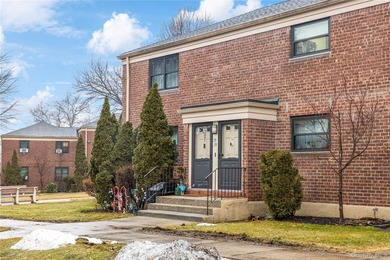 Rare and renovated, an opportunity to purchase this full - photo 3