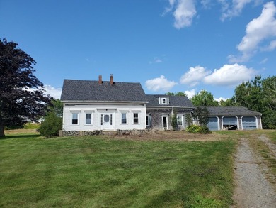 Searsport - Fixer upper - Antique Cape with a 3 Car Garage - photo 6