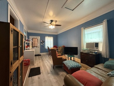 Been looking for a home near the lake? It's about 1 mile to the - photo 10