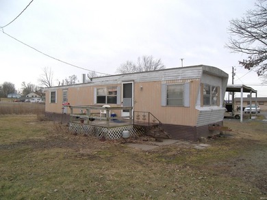Lake area seasonal business known as Chapman Lake Marina and - photo 11