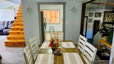 Immaculate 4 bedroom, 3 bathroom home located in the heart of - photo 11