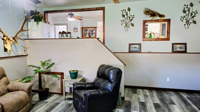 Immaculate 4 bedroom, 3 bathroom home located in the heart of - photo 31