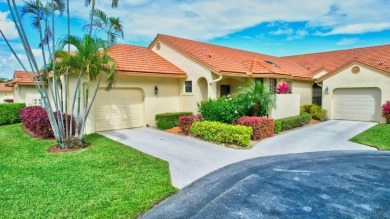 Lake Home For Sale in Boynton Beach, Florida