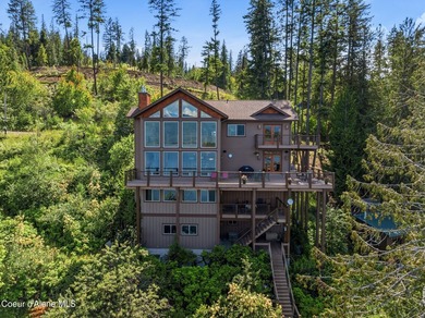 An extraordinary Lake Pend Oreille waterfront estate in Camp Bay - photo 3