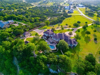 Welcome to an exceptional riverfront estate located in the - photo 2