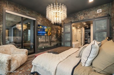 Spanning 2,950 sq. ft., this luxurious 4-bedroom, 4-bathroom - photo 5