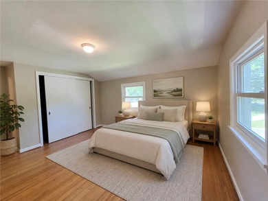 Welcome home to this beautiful move-in ready 3 bed 1.5 bath - photo 16