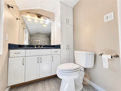 Welcome home to this beautiful move-in ready 3 bed 1.5 bath - photo 23