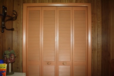Welcome to this move-in ready home that clearly shows the care - photo 29