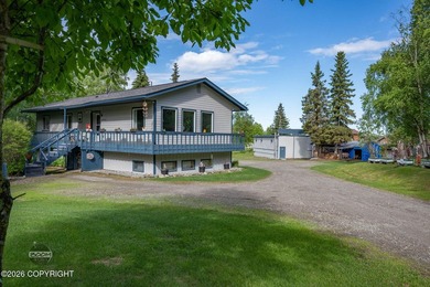 Alaskan home with pole barn in South Anchorage's most desirable - photo 1