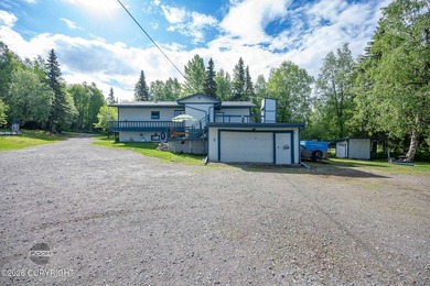 Alaskan home with pole barn in South Anchorage's most desirable - photo 4