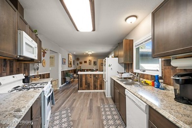 Alaskan home with pole barn in South Anchorage's most desirable - photo 10